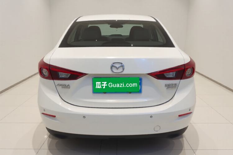 Used Mazda 3 Axela 2019 Cloud-Controlled Version Sedan 1.5L Automatic Luxury Trim China V Standard Exterior 4