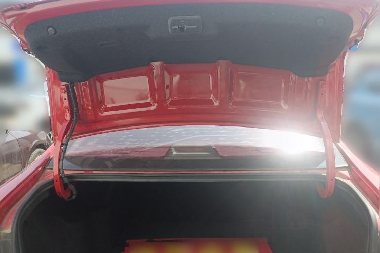 Used Roewe 360 2017 1.5L Automatic Luxury Edition
