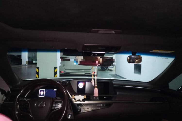 Used Lexus ES 2018 200 Excellence Edition China VI Standard
