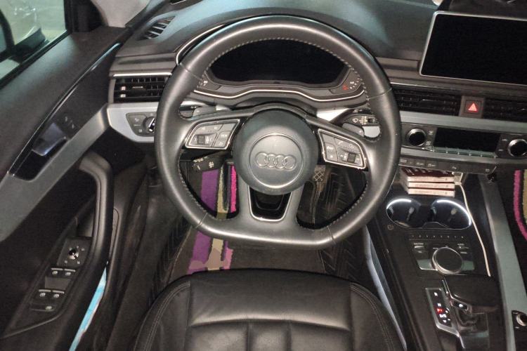 Used Audi A4L 2017 Plus 40 TFSI Sport Model