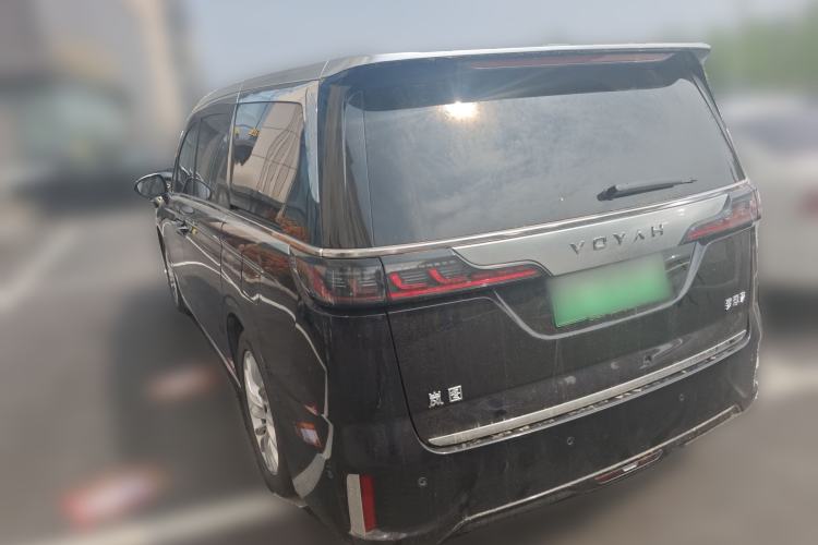 Used VOYAH Dream 2024 PHEV Extended-Range Premium Edition Rear Left 45 Deg