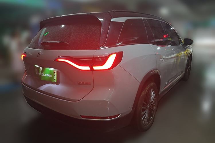 Used Nio ES8 2022 75 kWh Six-Seater Version Rear Right 45 Deg