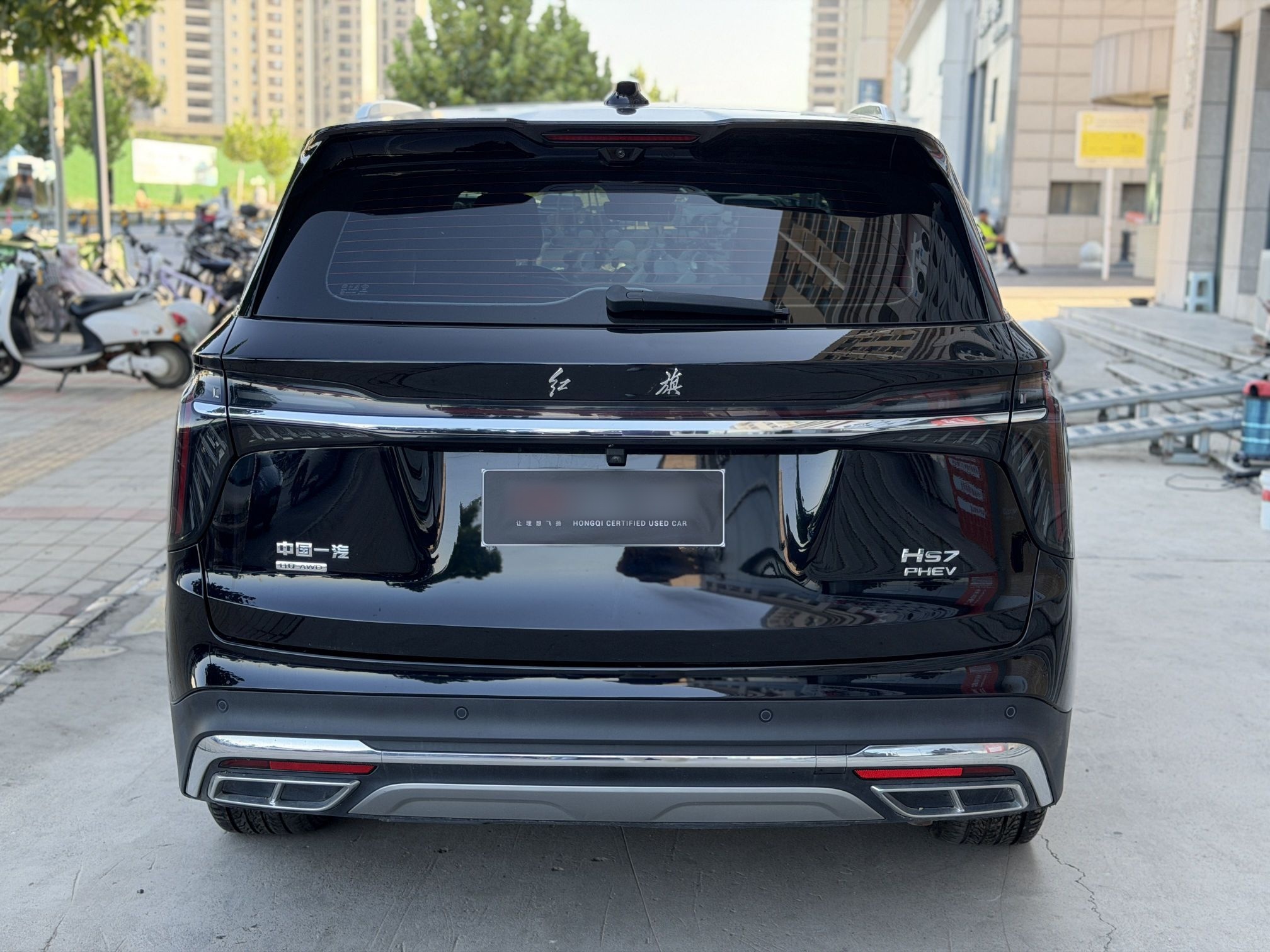 Hongqi HS7 PHEV 2024 2.0T PHEV Four-Wheel Drive Flagship Edition 6 Seats — снимка 13