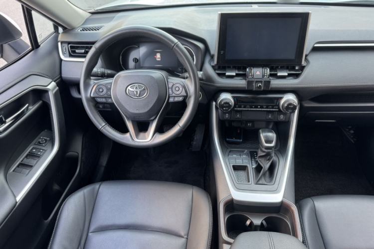 Used Toyota RAV4 2022 2.0L CVT Two-Wheel Drive Fashion Plus Edition