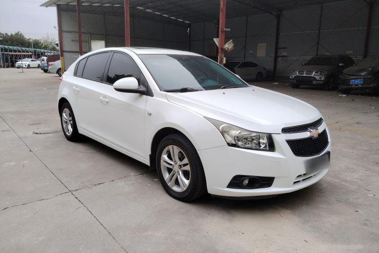 Used Chevrolet Cruze 2013 Hatchback 1.6L Automatic Luxury Model