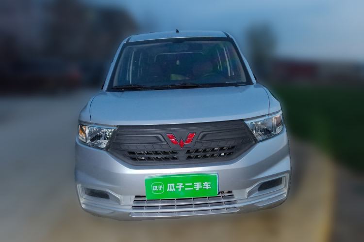 Used Wuling Hongguang V 2022 1.5L Jingqu Edition Electric-Assist LAR