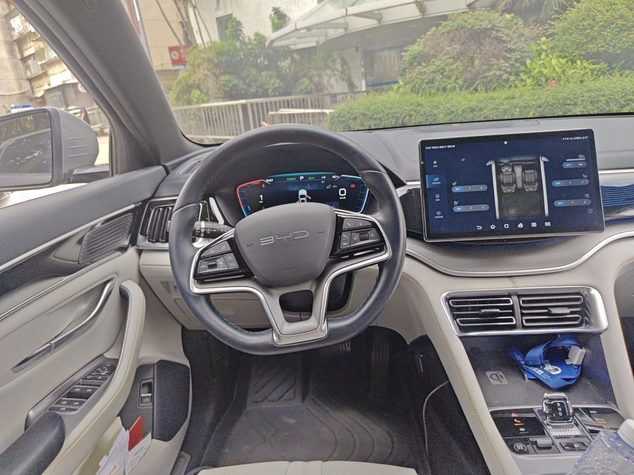 BYD Song PLUS New Energy 2023 Champion Edition EV 520KM Flagship Model — снимка 10