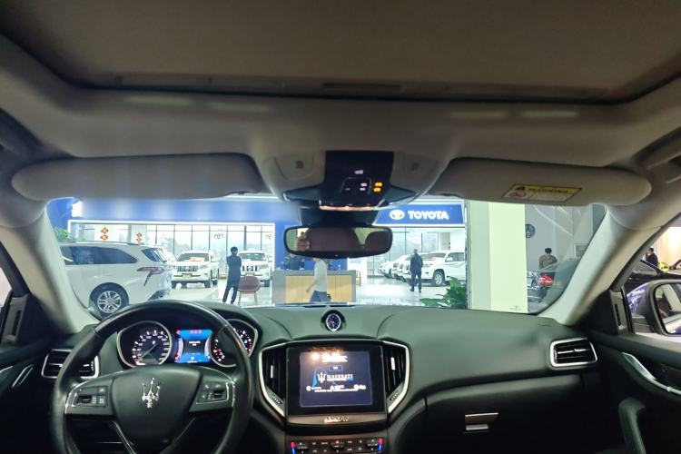 Used Maserati Ghibli 2017 3.0T Standard Edition Headliner