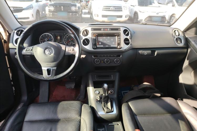 Used Volkswagen Tiguan L 2015 1.8TSI Automatic All-Wheel-Drive Luxury Model