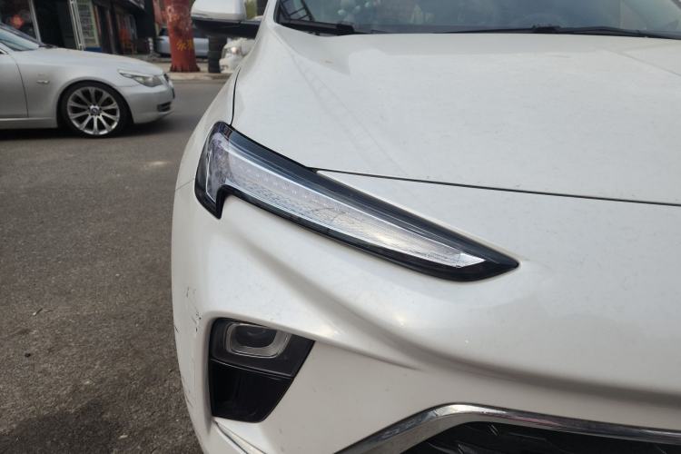 Used Buick Encore PLUS 2023 Smart Fun Edition Right Front Headlight