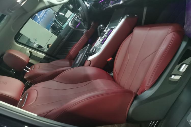 Used Tank 400 New Energy 2024 Hi4-T Off-Road Edition Right Front Seat