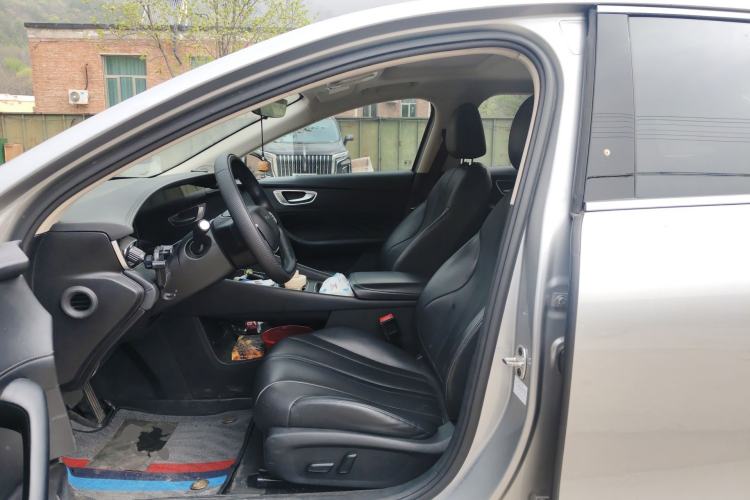 Used Roewe D7 2023 DMH 125km Superior Edition