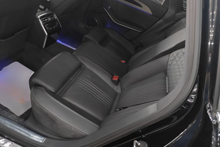 Used Hongqi H9 2020 2.0T Smart Connect Flagship Edition