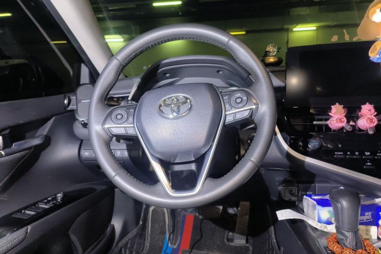 Used Toyota Camry 2023 2.0S Knight Edition
