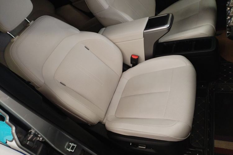 Used iCAR V23 2025 401 Two-Wheel Drive Intelligent Driving Version