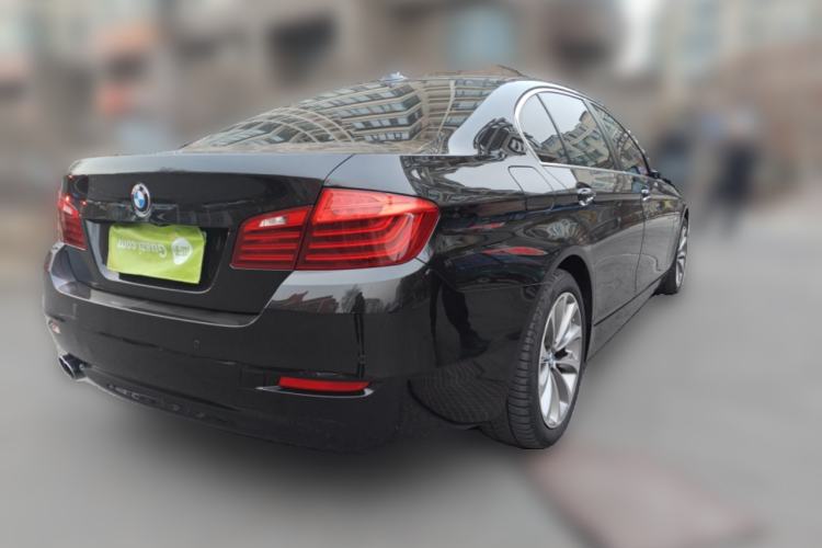 Used BMW 5 Series 2017 525Li Leading Model Rear Right 45 Deg