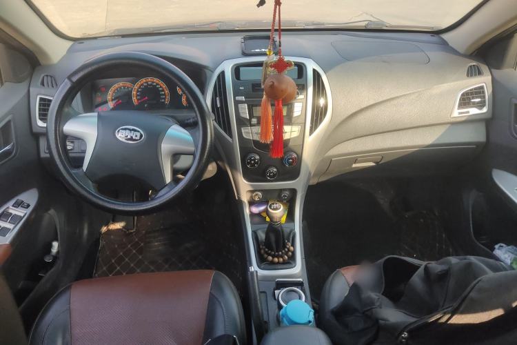 Used BYD F3 2015 Energy-Saving Edition 1.5L Manual Luxury Model