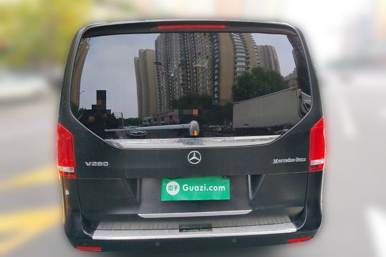 Used Mercedes-Benz V-Class 2018 V 260 Avantgarde Edition China VI
