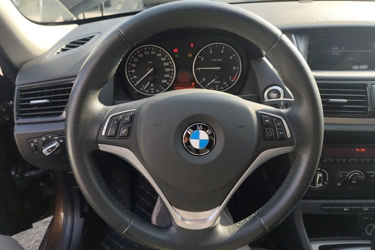 Used BMW X1 2014 sDrive18i Fashion Model