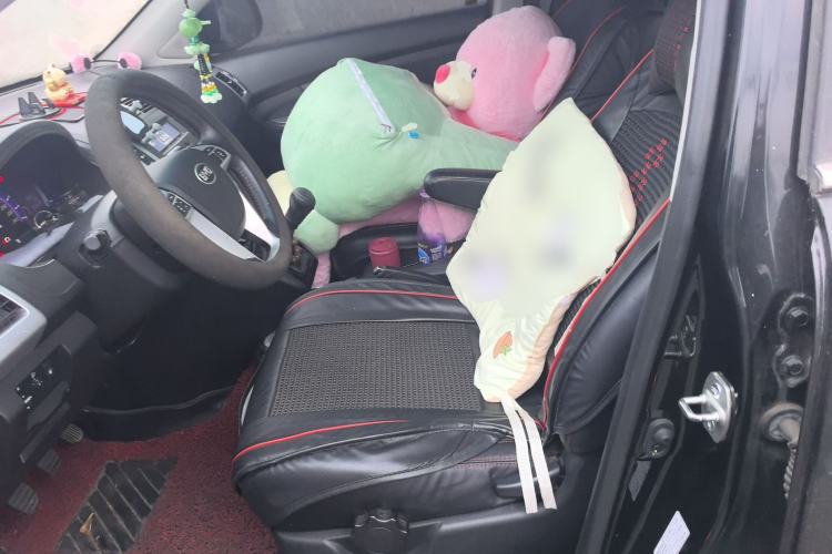 Used BYD S6 2013 Platinum Edition 2.0L Manual Luxury Model