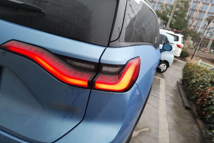 Used Nio ES8 2018 355 km Base Version 7-Seater Edition
