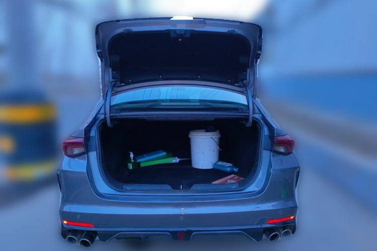 Used GAC Trumpchi EMPOW 2021 270T DCT J15 Version Trunk