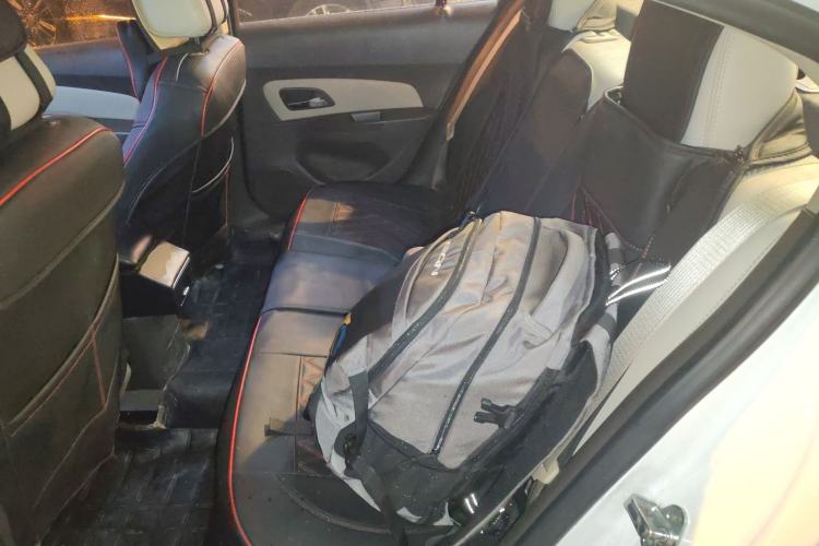 Used Chevrolet Cruze 2015 1.5L Classic SE MT
