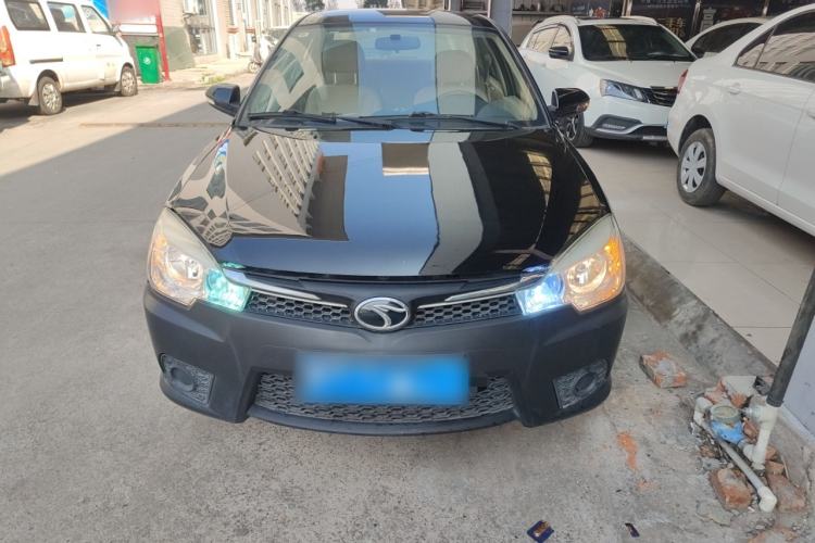 Used Soueast V3 Lingyue 2014 1.5L Manual Smart Edition
