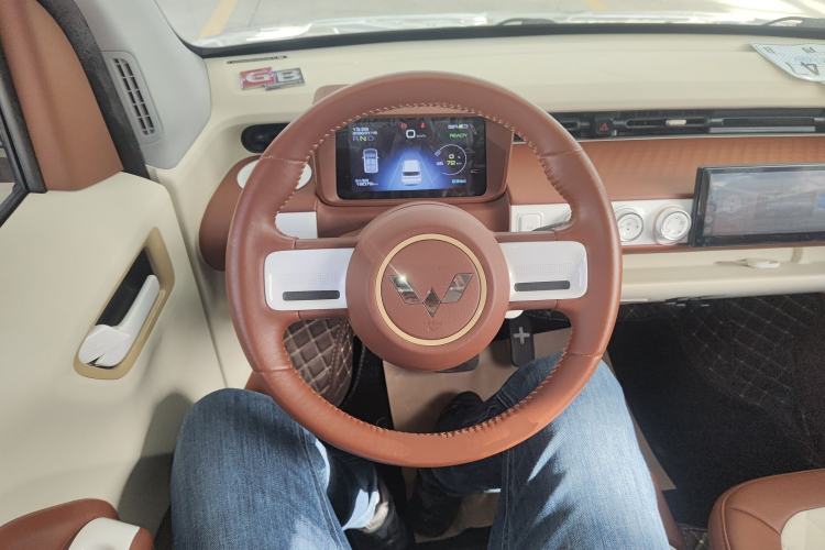 Used Wuling Hongguang MINIEV 2022 GAMEBOY 200km Gaming Edition with Lithium Iron Phosphate