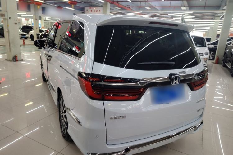 Used Honda Elysion 2024 2.0L eHEV Classic Edition