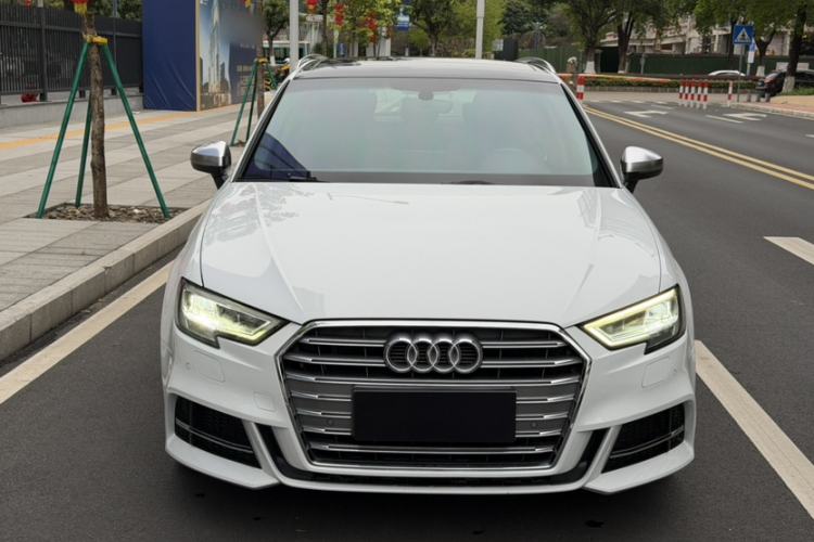 Used Audi A3 2020 Sportback 35 TFSI Sporty Model China VI