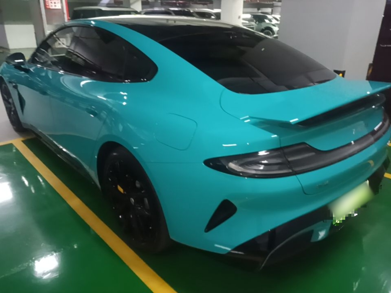 Xiaomi Auto SU7 2024 Four-Wheel Drive Ultra-Long Range Advanced Intelligent Driving Max Edition — снимка 4