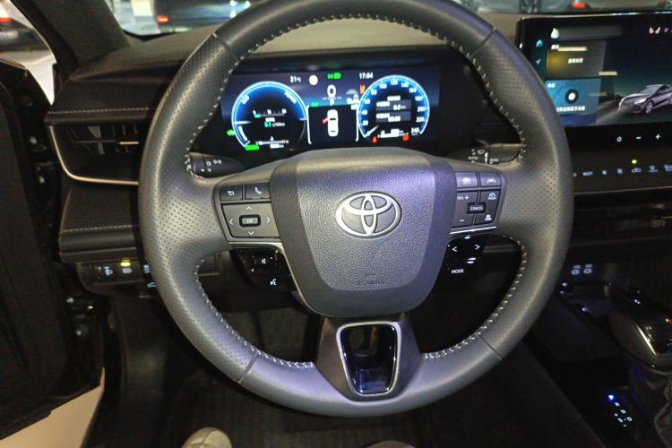 Used Toyota Camry 2024 Dual-Motor 2.0HS Sport Edition
