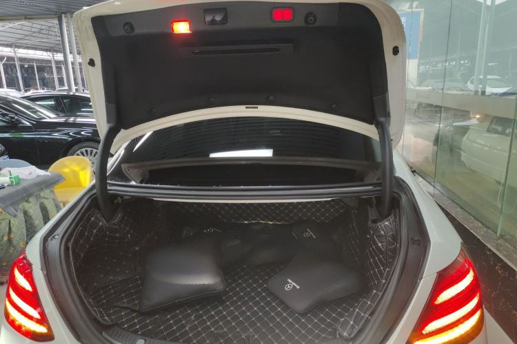 Used Mercedes-Benz E-Class 2018 Restyled E 300 L Sport Luxury Edition
