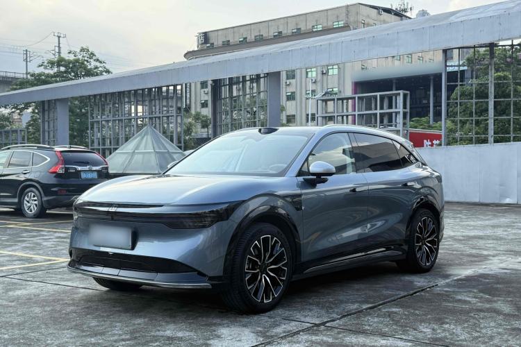 Used Zeekr 7X 2025 100 kWh Long-Range Rear-Wheel Drive with Intelligent Driving Features