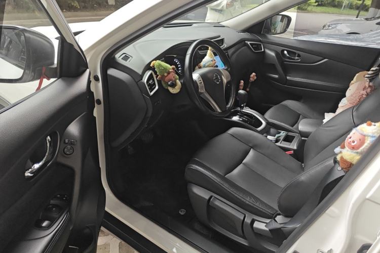 Used Nissan X-Trail 2014 2.0L CVT Comfort Edition 2WD
