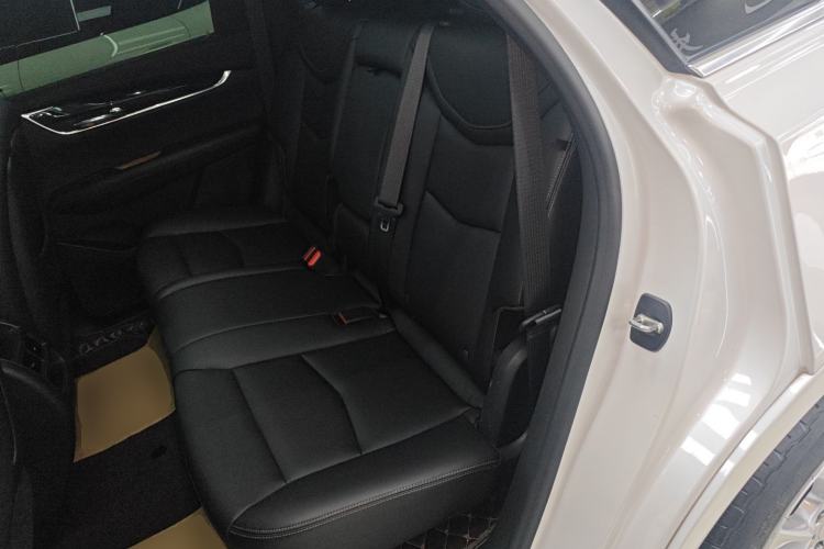 Used Cadillac XT5 2021 28T Luxury Model
