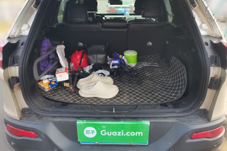 Used Jeep Cherokee 2014 2.4L Urban Edition
