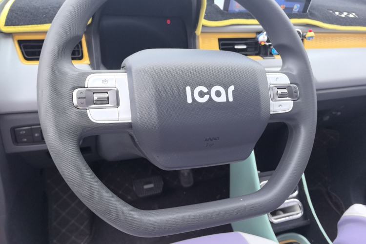 Used Chery QQ Ice Cream 2022 170km Sundae Phosphate Lithium-Ion
