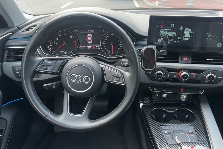 Used Audi A4L 2019 40 TFSI Ambition China VI
