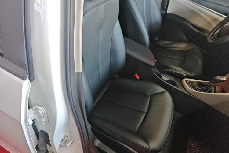 Used Buick GT 2016 15N Automatic Entry-Level Trim
