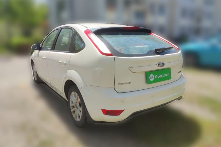 Used Ford Focus 2013 Hatchback Classic 1.8L Automatic Base Model
