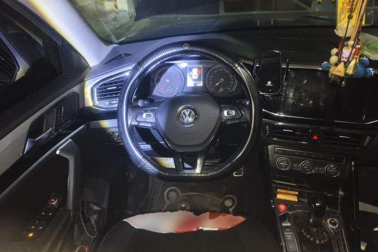 Used Volkswagen Tayron 2019 330TSI Two-Wheel Drive Luxury Model China VI Standard