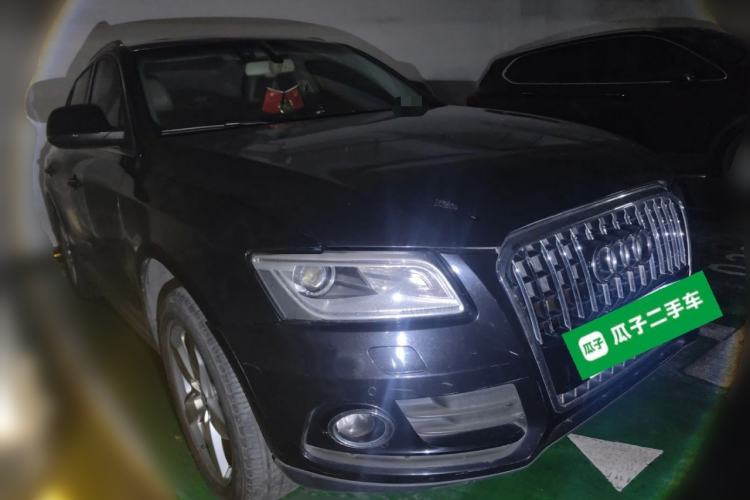 Used Audi Q5 2013 40 TFSI Comfort Edition Front Right 45 Deg