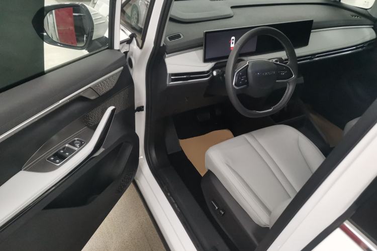 Used SAIC MAXUS G70 2024 2.0T Automatic Comfort Edition 7-Seater