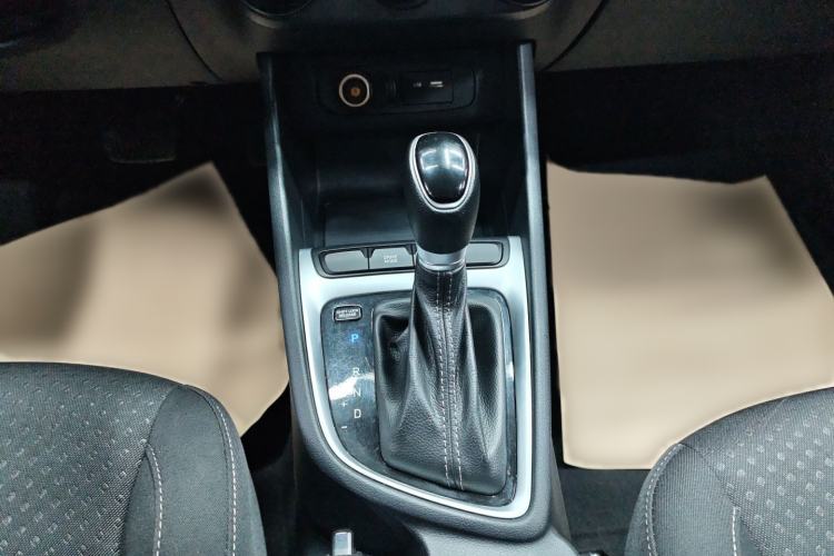 Used Hyundai Celesta 2018 1.6L Automatic GL Enjoyment Edition China VI compliant