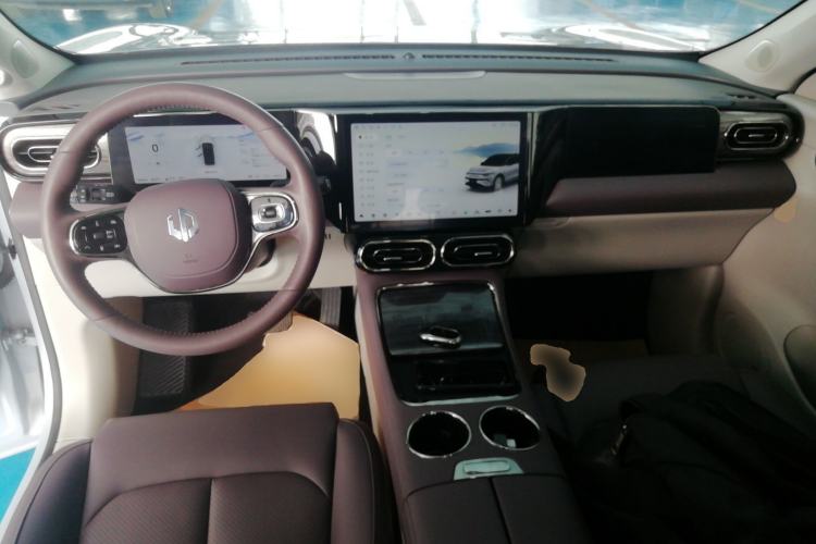 Used Leapmotor C11 2023 Range-Extended 300 Smart Enjoyment Edition