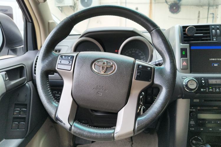 Used Toyota Prado 2010 2.7L Automatic Standard Edition Steering Wheel