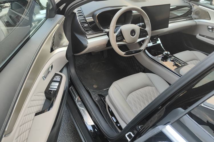 Used BYD Han 2024 EV Glory Edition 605KM Front-Wheel-Drive Premium Model