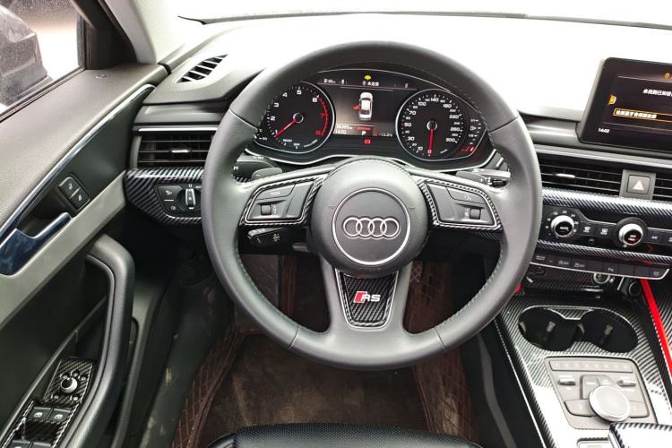 Used Audi A4L 2018 30th Anniversary Edition 40 TFSI Trendy Model Steering Wheel